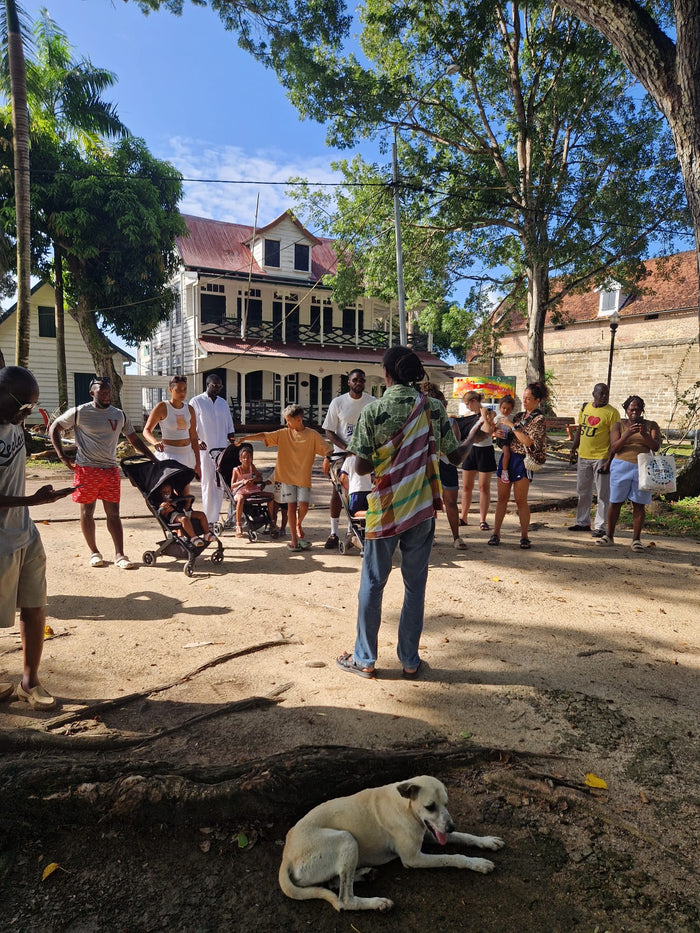 Talking Prints tipt: verdiep je in de cultuur van de Marrons tijdens deze dagtrip in Suriname